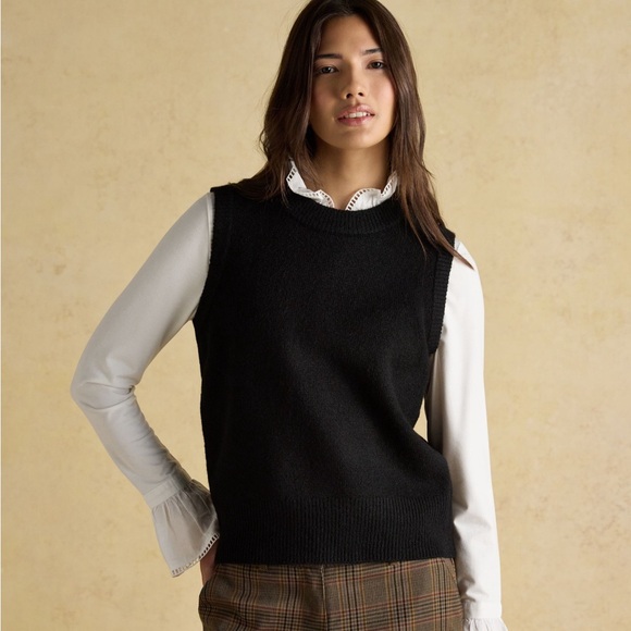 Design History Black Cashmere Sweater Vest - Picture 1 of 6